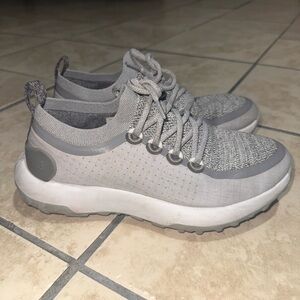 Women’s allbirds sneakers